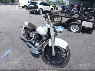 HARLEY-DAVIDSON HARLEY-DAVIDSON FLSTC HERITAGE SOFTAIL CLASSIC