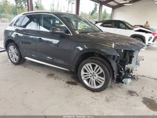 AUDI AUDI Q5 2.0T PREMIUM/2.0T TECH PREMIUM