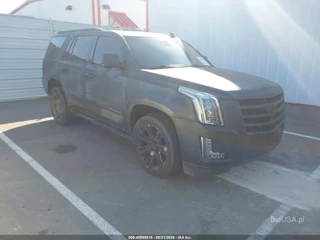 CADILLAC CADILLAC ESCALADE PREMIUM COLLECTION