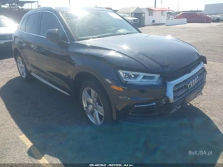 AUDI AUDI Q5 2.0T PREMIUM/2.0T TECH PREMIUM