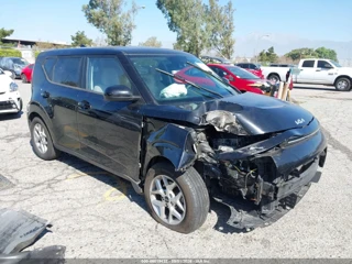 KIA KIA SOUL LX