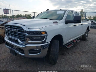 RAM RAM 3500 TRADESMAN  4X4 8' BOX