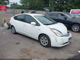 TOYOTA TOYOTA PRIUS