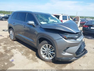 TOYOTA TOYOTA GRAND HIGHLANDER PLATINUM