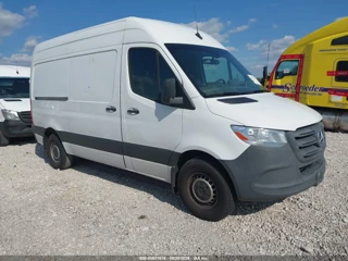 MERCEDES-BENZ MERCEDES-BENZ SPRINTER 2500 STANDARD ROOF V6