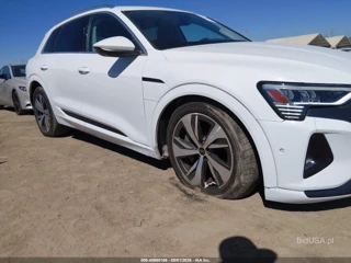 AUDI AUDI Q8 E-TRON PREMIUM PLUS QUATTRO
