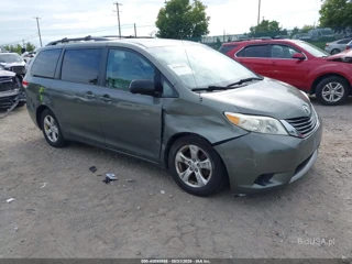 TOYOTA TOYOTA SIENNA LE V6 8 PASSENGER
