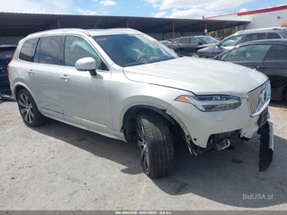 VOLVO VOLVO XC90 HYBRID T8 INSCRIPTION 7 PASSENGER