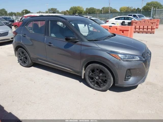 NISSAN NISSAN KICKS SR XTRONIC CVT