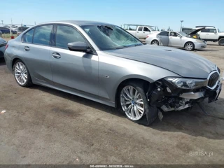 BMW 330E