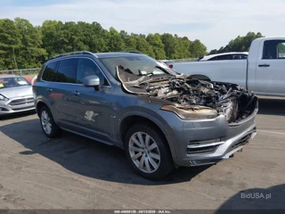 VOLVO VOLVO XC90 T6 MOMENTUM