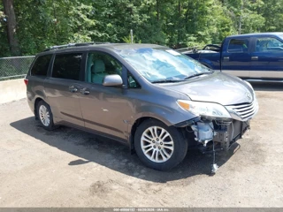 TOYOTA TOYOTA SIENNA XLE 8 PASSENGER