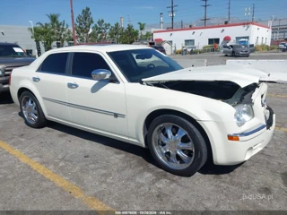 CHRYSLER CHRYSLER 300C HEMI