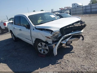 NISSAN NISSAN TITAN SV