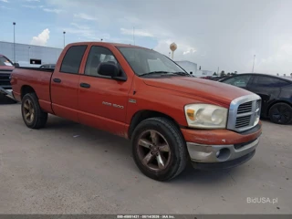 DODGE DODGE RAM 1500 SLT