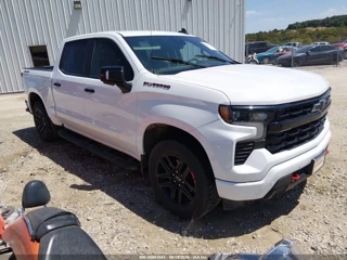 CHEVROLET CHEVROLET SILVERADO 1500 4WD  SHORT BED RST