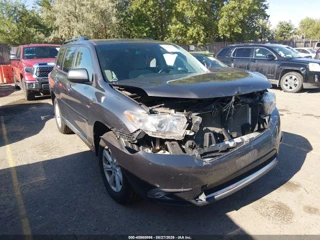 TOYOTA TOYOTA HIGHLANDER BASE V6