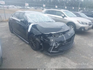 MERCEDES-BENZ MERCEDES-BENZ A 220 4MATIC
