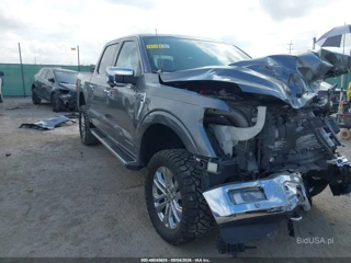 FORD FORD F-150 LARIAT