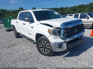 TOYOTA TOYOTA TUNDRA SR5 5.7L V8