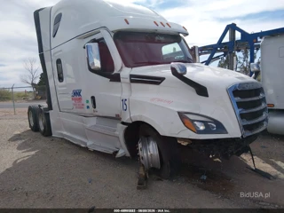 FREIGHTLINER FREIGHTLINER NEW CASCADIA 126