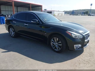 INFINITI INFINITI Q70 3.7X