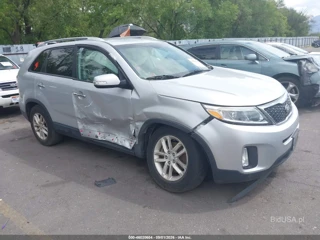 KIA KIA SORENTO LX