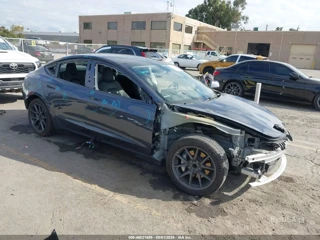 TESLA TESLA MODEL 3 REAR-WHEEL DRIVE