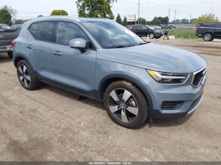 VOLVO VOLVO XC40 T5 MOMENTUM