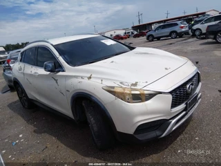 INFINITI INFINITI QX30 LUXURY