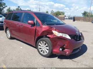 TOYOTA TOYOTA SIENNA XLE 7 PASSENGER