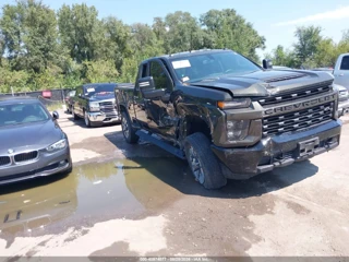 CHEVROLET CHEVROLET SILVERADO 2500HD 4WD  STANDARD BED CUSTOM