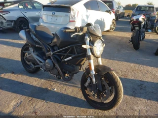 DUCATI DUCATI MONSTER 696