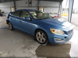 VOLVO VOLVO S60 T5 PREMIER