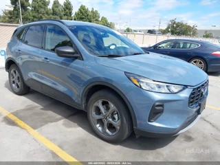 FORD FORD ESCAPE ST-LINE