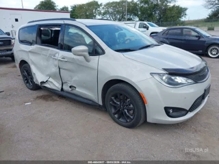 CHRYSLER CHRYSLER PACIFICA AWD LAUNCH EDITION