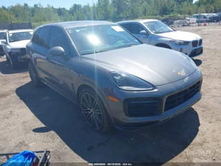 PORSCHE PORSCHE CAYENNE GTS