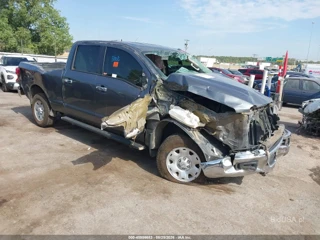 NISSAN NISSAN TITAN XD SV GAS
