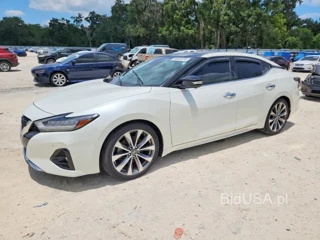 NISSAN MAXIMA PLATINUM