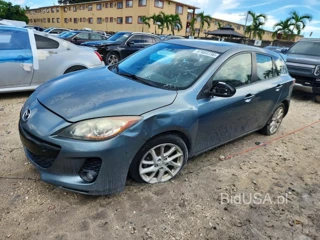 MAZDA 3 S