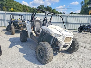 POLARIS RZR