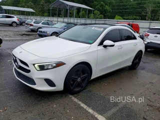 MERCEDES-BENZ A 220 4MATIC
