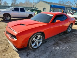 DODGE CHALLENGER SXT