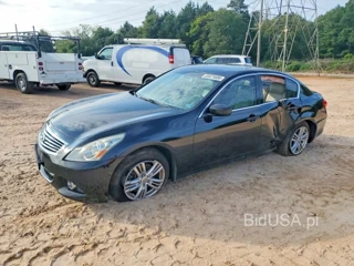 INFINITI G37 SEDAN JOURNEY