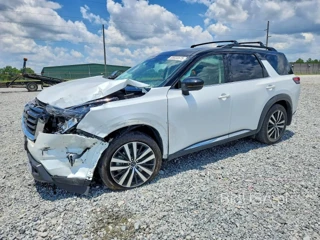 NISSAN PATHFINDER PLATINUM