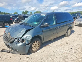 CHRYSLER TOWN & COUNTRY LX