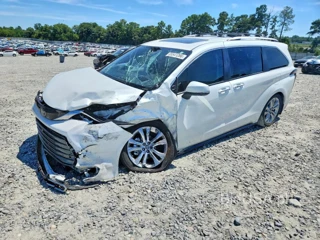 TOYOTA SIENNA PLATINUM 7-PASSENGER