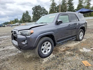 TOYOTA 4RUNNER SR5 PREMIUM