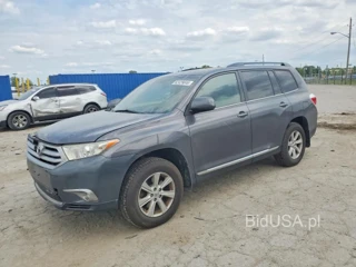 TOYOTA HIGHLANDER SE