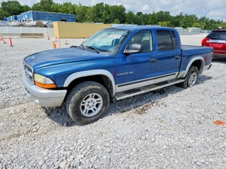 DODGE DAKOTA QUAD SLT